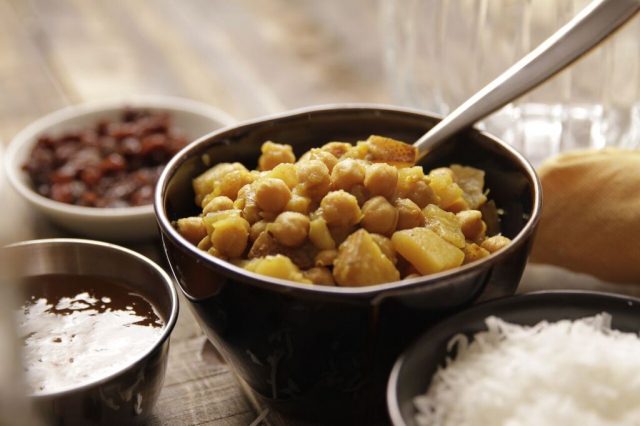 Caribbean-Style Chickpea Curry