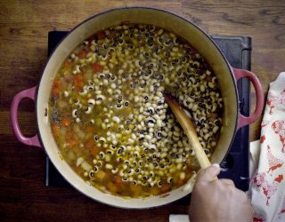 Southern Blackeye Peas cooking in a dutch oven