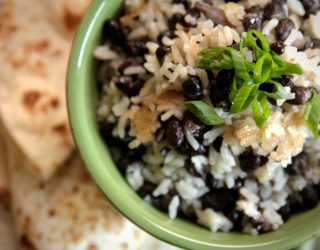 a bowl of spotted rooster (nicaraugan gallo pinto)