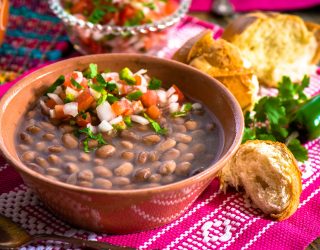 a bowl of frijoles de la olla