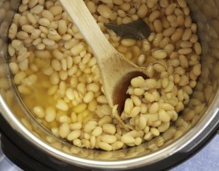 an instant pot full of white beans