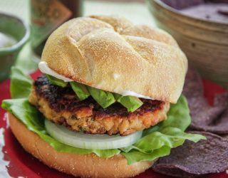 a white bean veggie burger