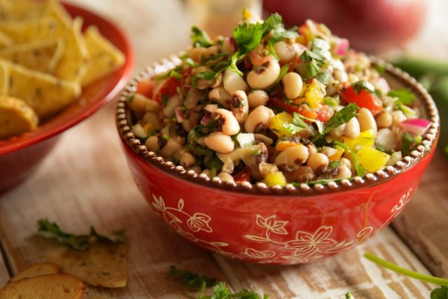 CowBoy Caviar in red bowl