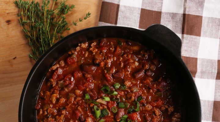 Creole-Style Pork & Red Bean Chili :: Recipes :: Camellia Brand