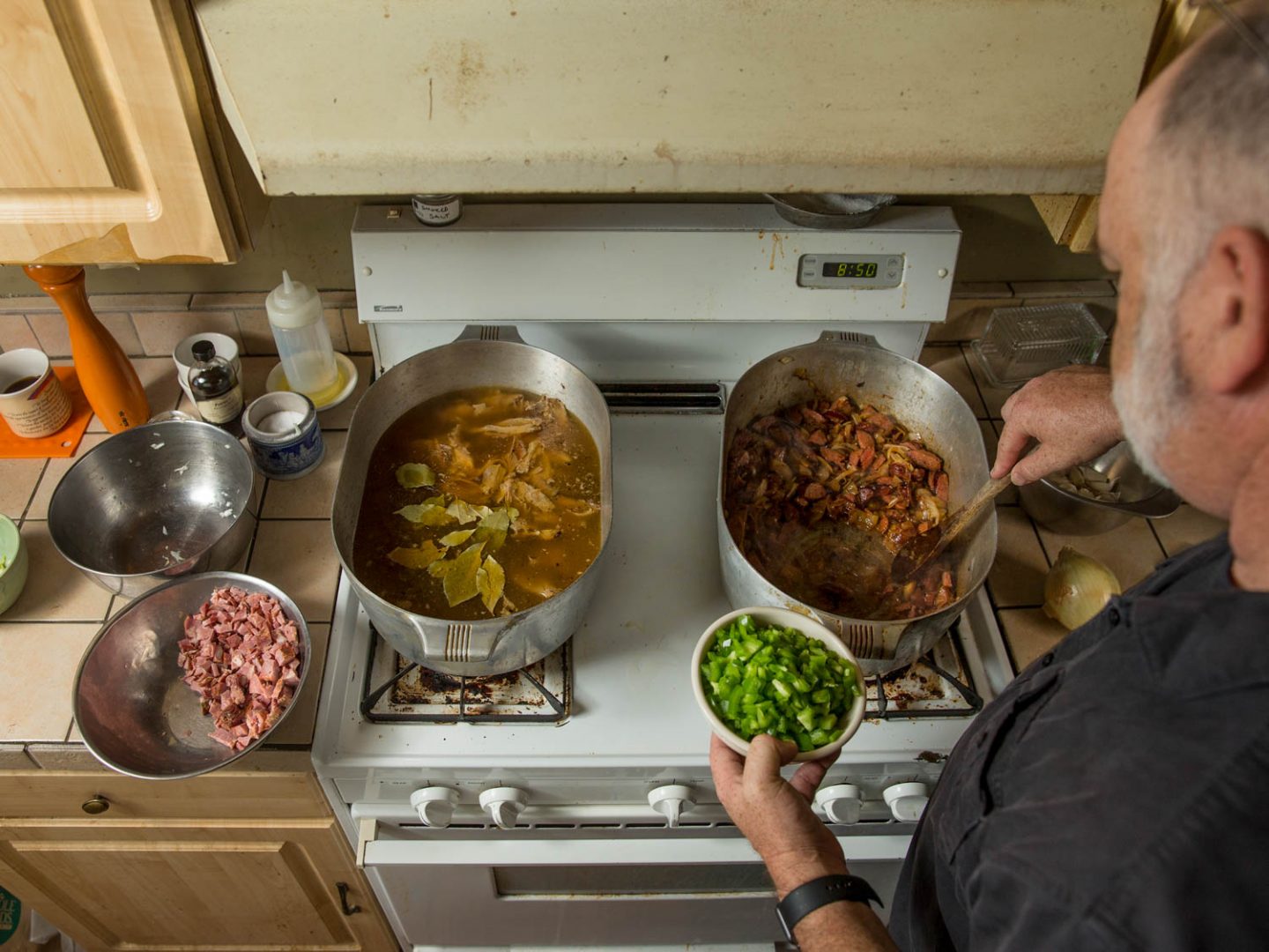 The Magnalite Pots of Cajun Country Camellia Brand