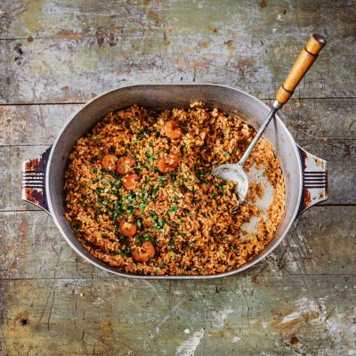 a cast iron pot of mospuito supper club shrimp jambalaya