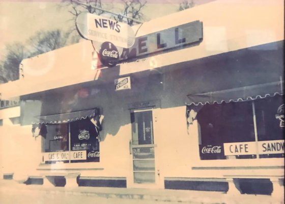 News Restaurant in 1942.