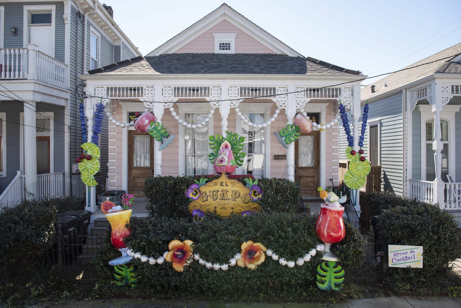 Mardi Gras Celebrating The Reign of House Floats Camellia Brand