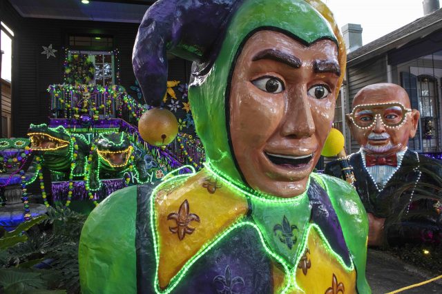 Mardi Gras: Celebrating The Reign of House Floats