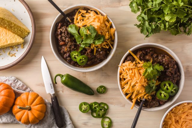 Slow Cooker Black Bean and Pumpkin Chili